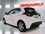 Toyota Yaris 2023 Valkoinen