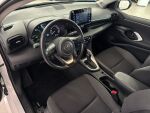 Toyota Yaris 2023 Valkoinen