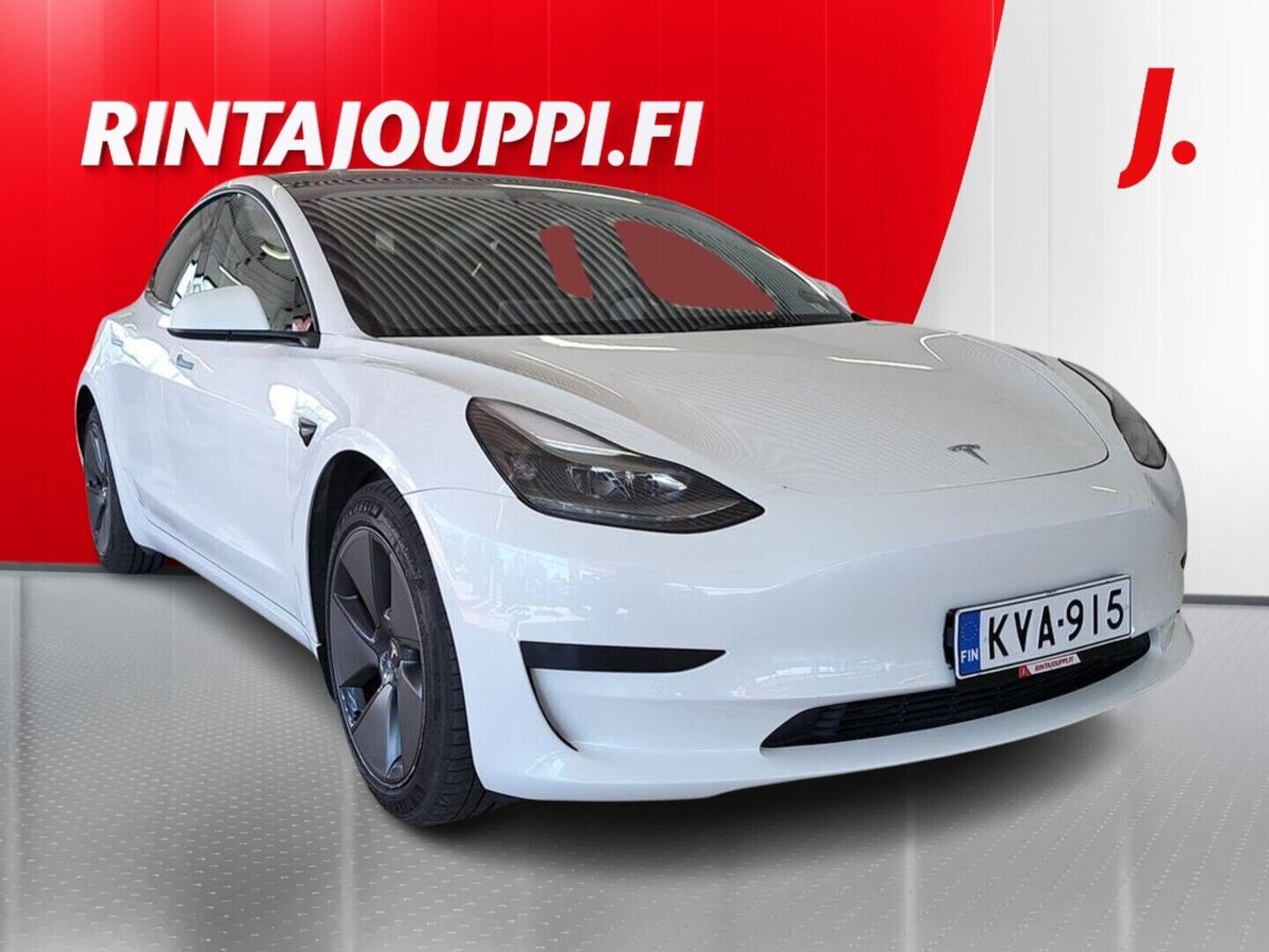 Valkoinen Tesla Model 3