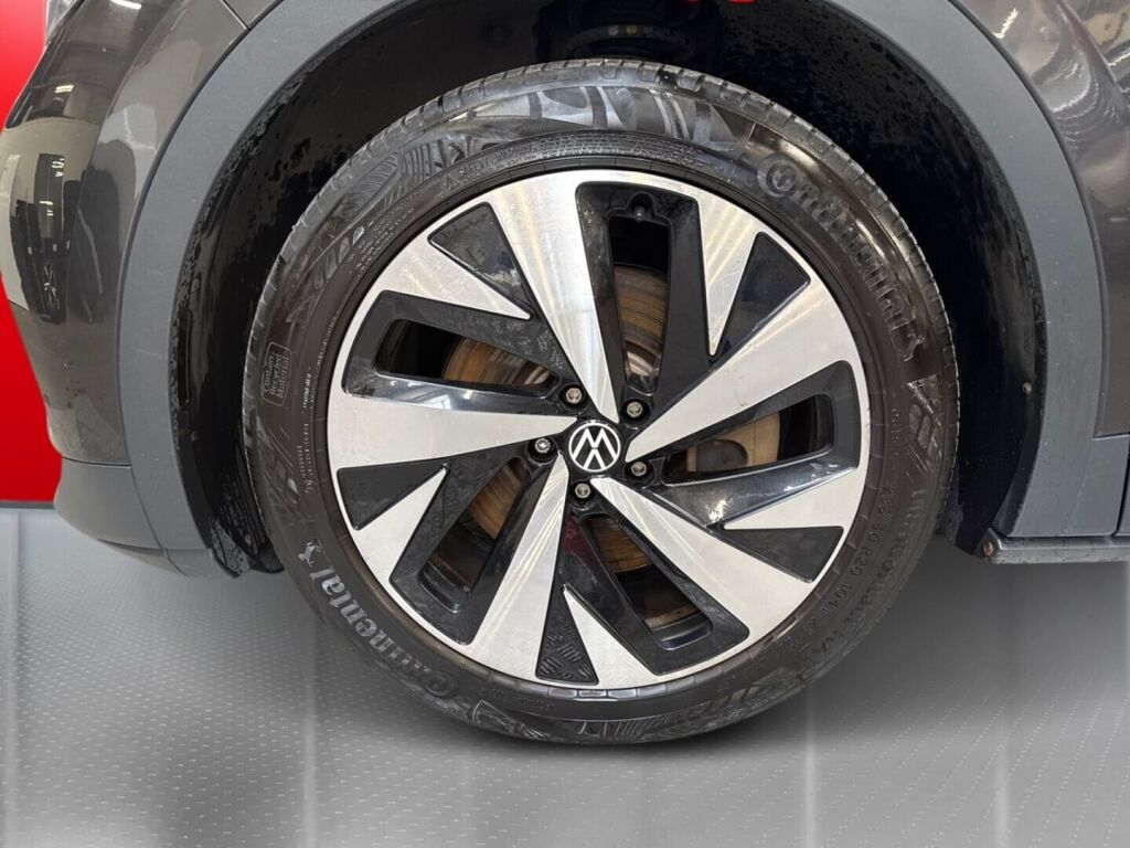 Volkswagen ID.4 2020 Musta
