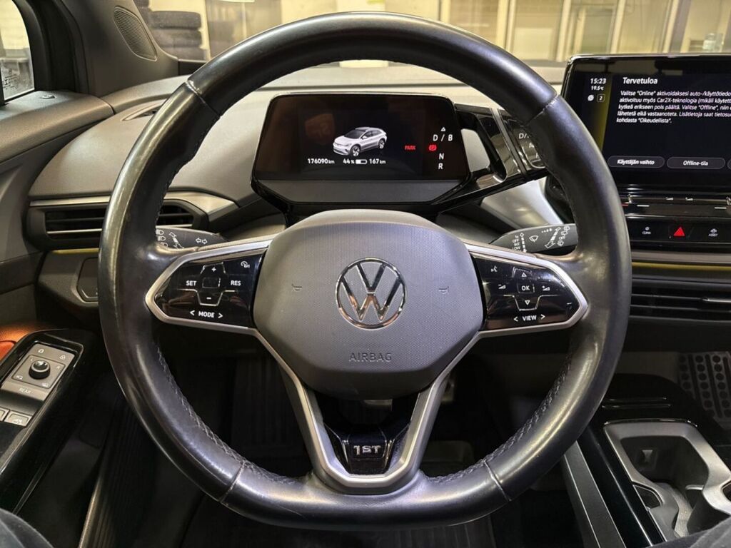 Volkswagen ID.4 2020 Musta