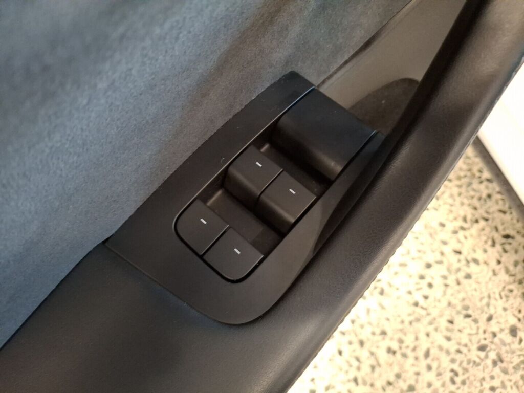 Tesla Model Y 2022 Valkoinen