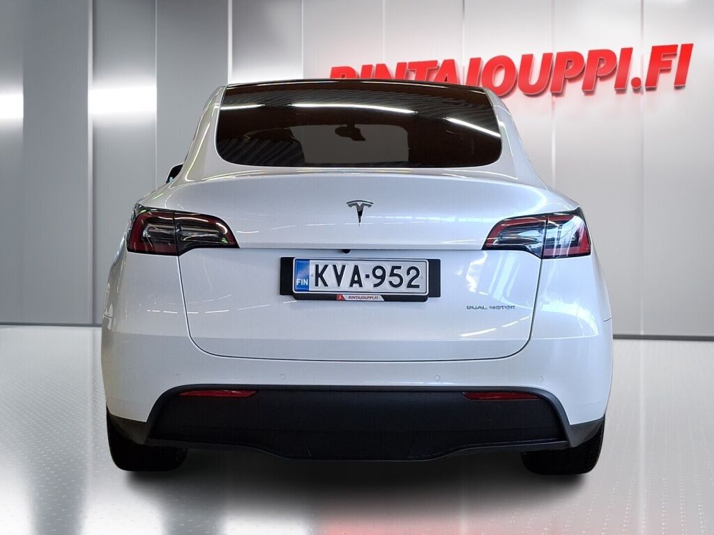 Tesla Model Y 2022 Valkoinen