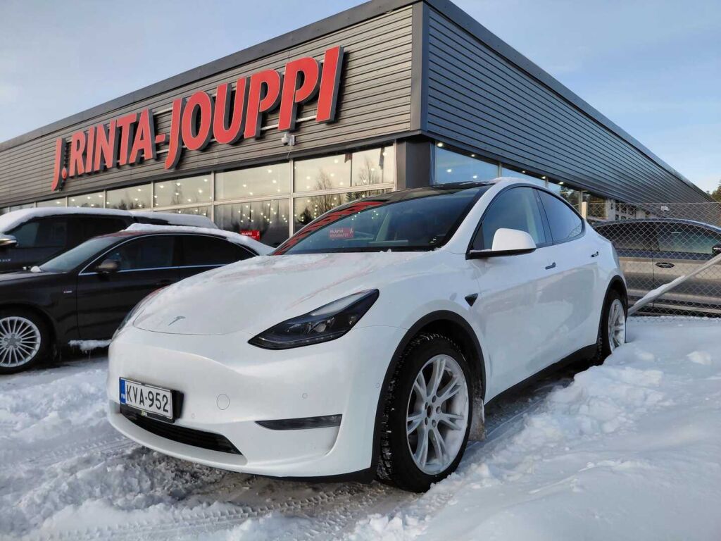 Tesla Model Y 2022 Valkoinen