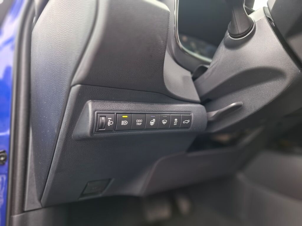 Toyota Corolla 2023 Sininen