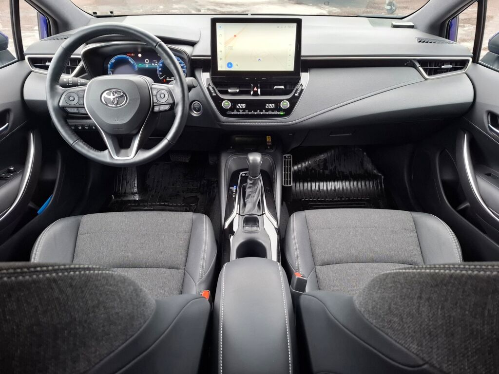 Toyota Corolla 2023 Sininen