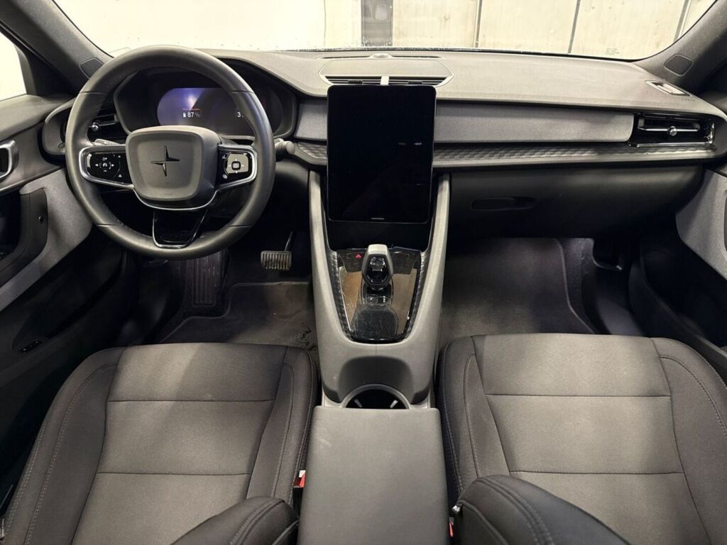 Polestar 2 2023 Harmaa