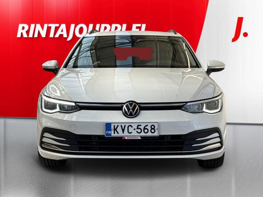 Volkswagen Golf 2023 Erikoismetalliväri valkoinen Onyx white
