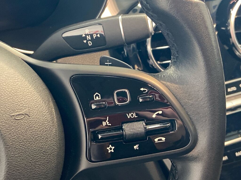 Mercedes-Benz C 2020 Sininen