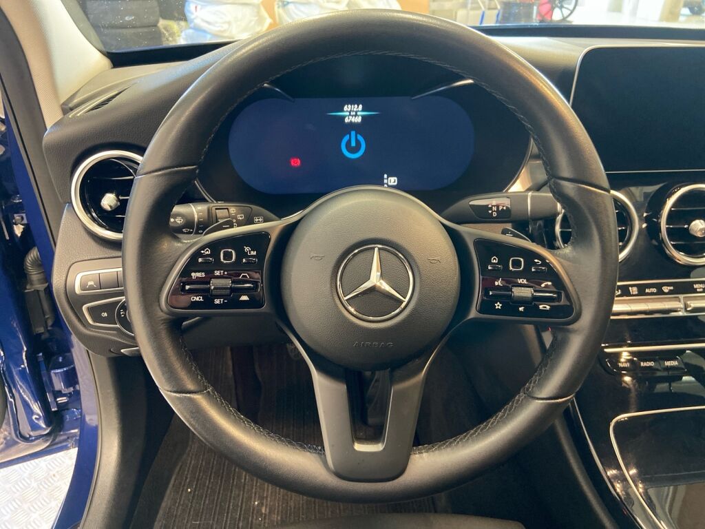 Mercedes-Benz C 2020 Sininen