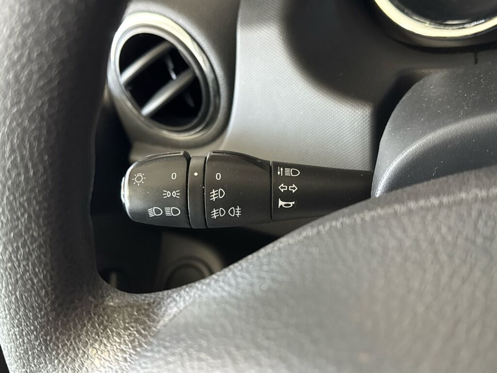 Dacia Duster 2016 Ruskea (beige)