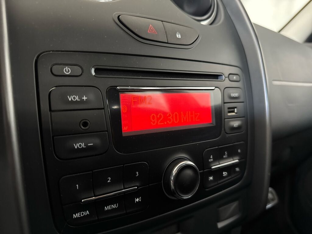 Dacia Duster 2016 Ruskea (beige)