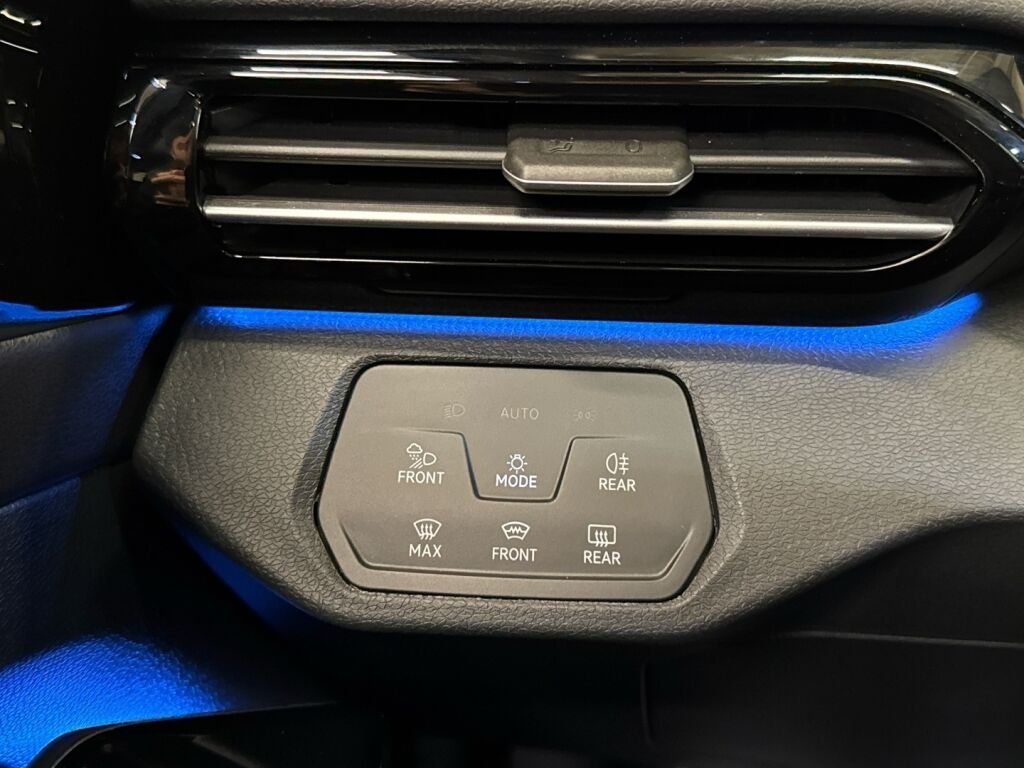 Volkswagen ID.5 2023 Musta