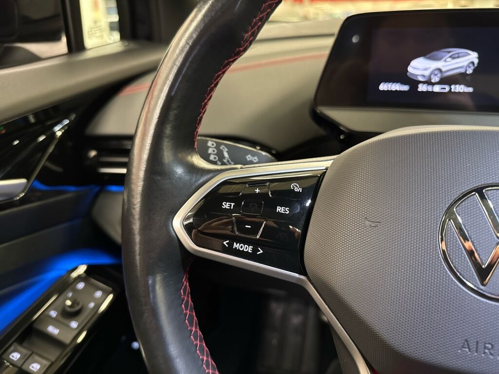 Volkswagen ID.5 2023 Musta