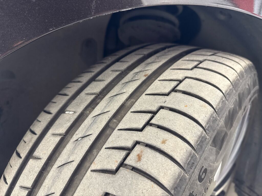 Skoda Superb 2018 Ruskea (beige)