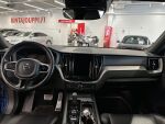 Volvo XC60 2020 Sininen