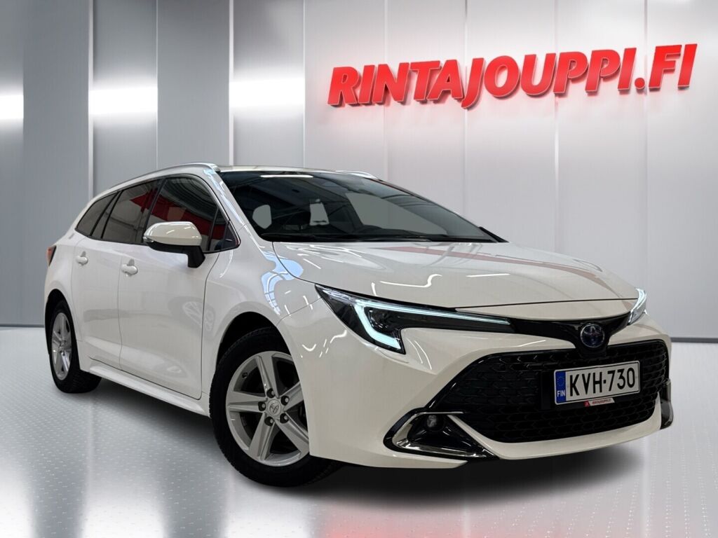 Toyota Corolla 2023 Valkoinen