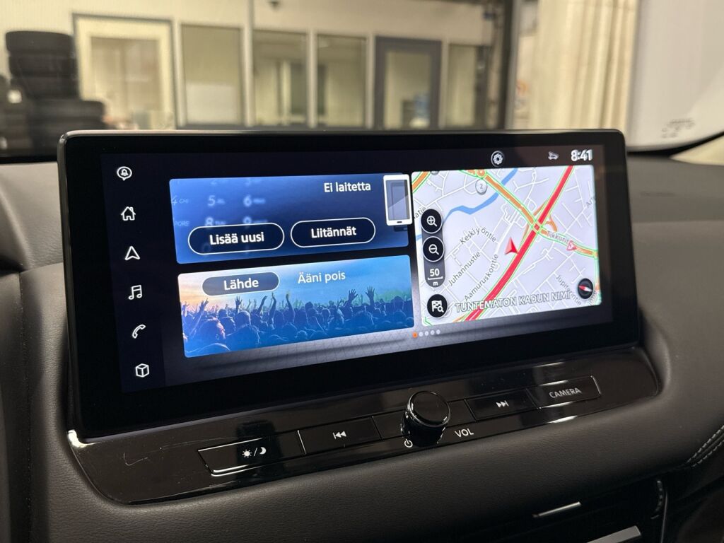 Nissan Qashqai 2023 Punainen