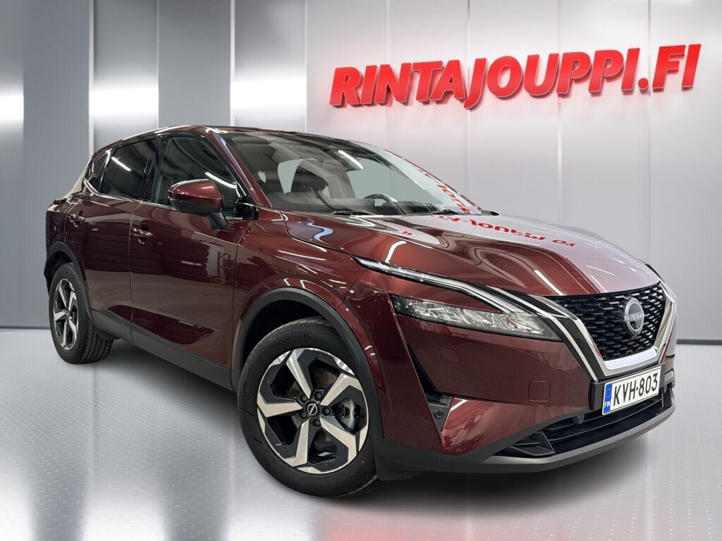 Nissan Qashqai 2023 Punainen