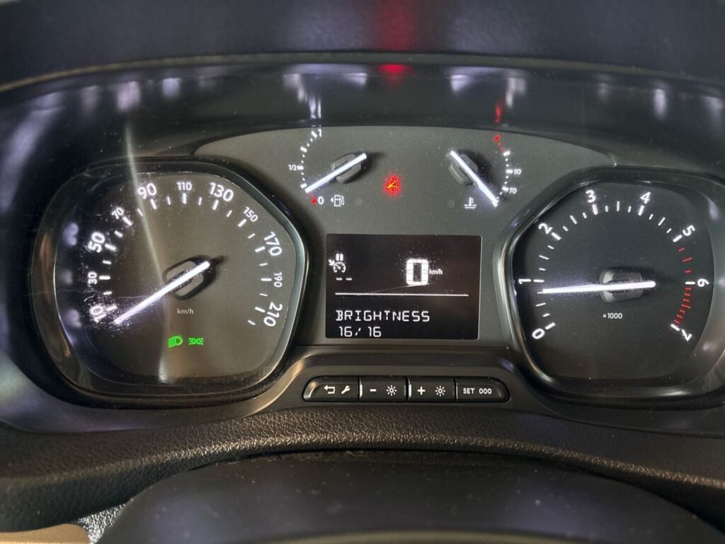 Toyota Proace 2023 Valkoinen