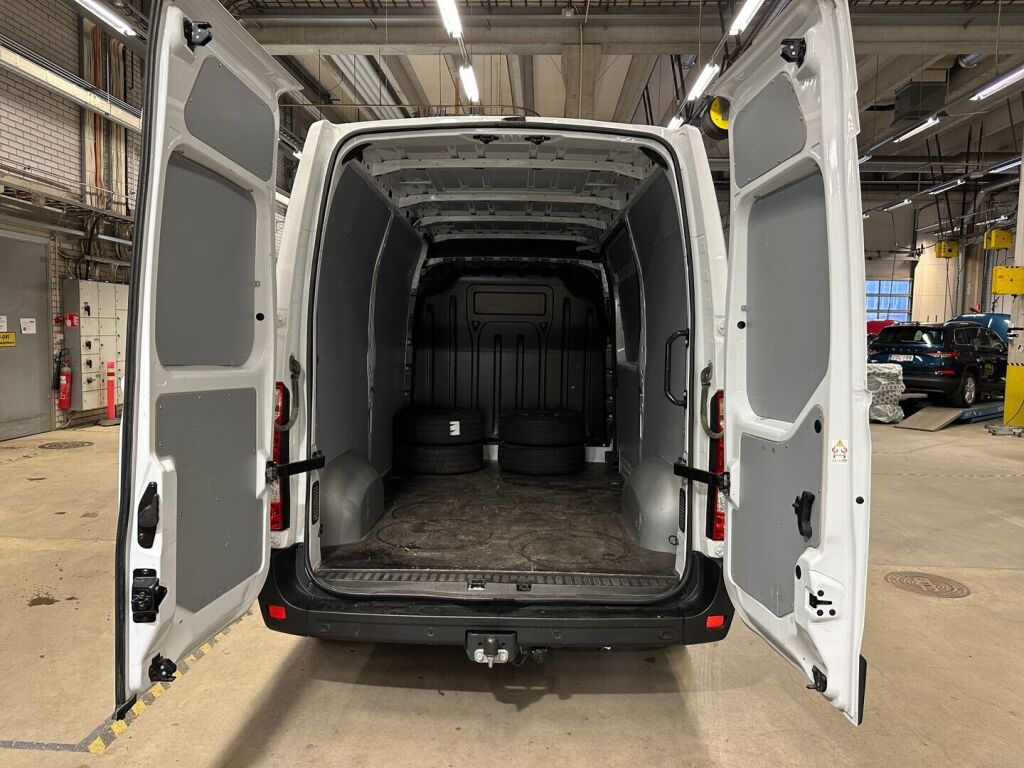 Renault Master 2023 Valkoinen