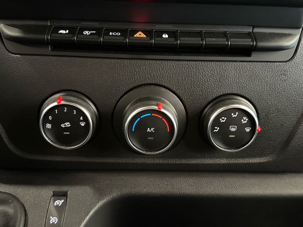 Renault Master 2023 Valkoinen