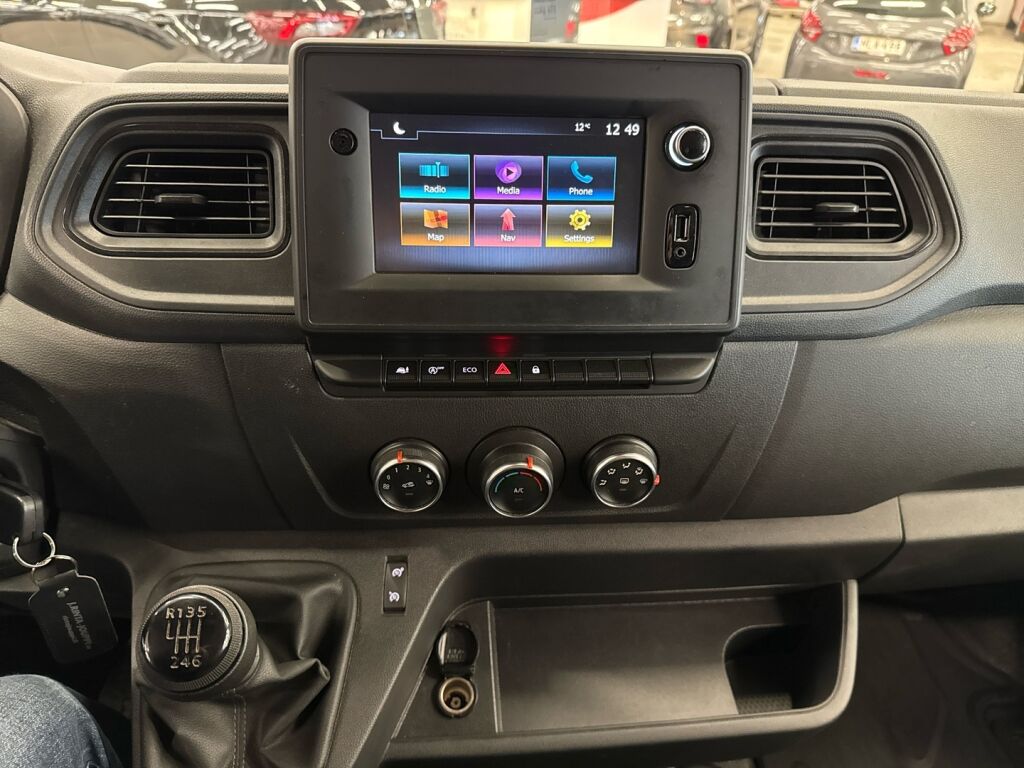 Renault Master 2023 Valkoinen