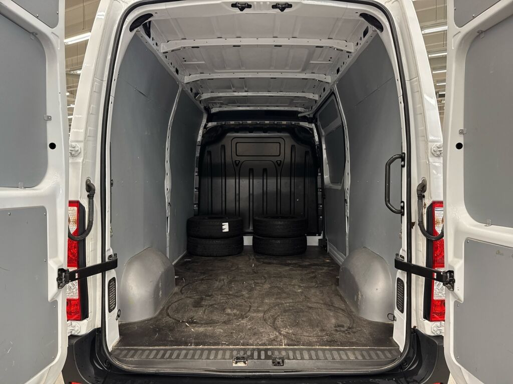 Renault Master 2023 Valkoinen