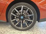 BMW i4 2024 Oranssi