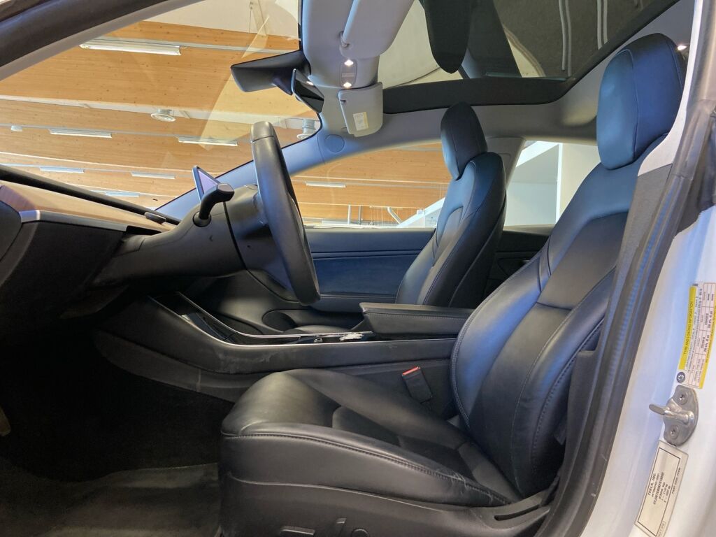 Tesla MODEL 3 2019 Valkoinen