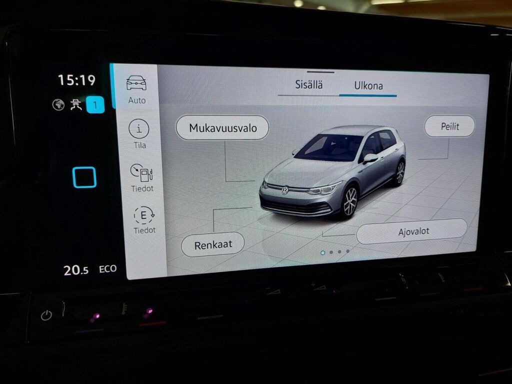 Volkswagen Golf 2021 Valkoinen