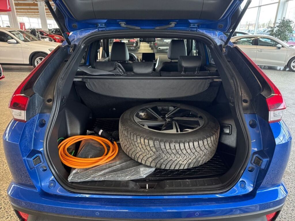 Mitsubishi Eclipse Cross 2021 Sininen