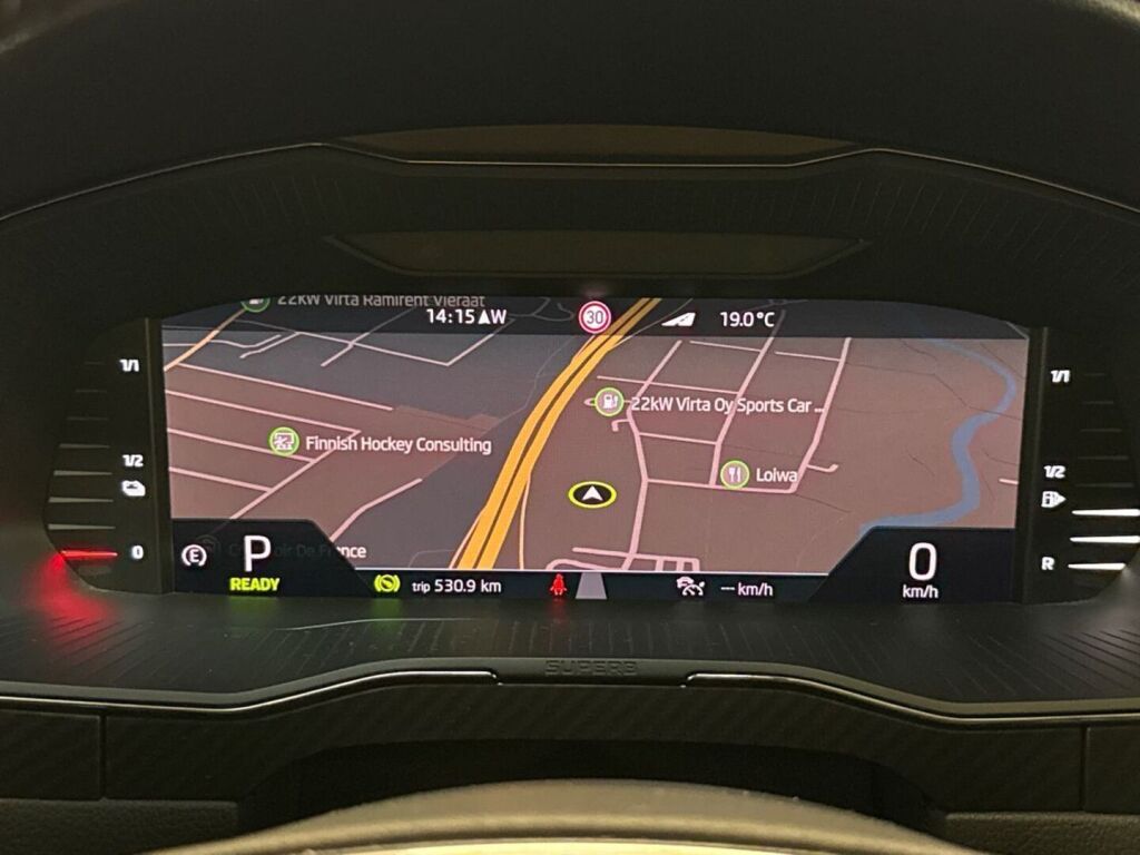 Skoda Superb 2023 Harmaa