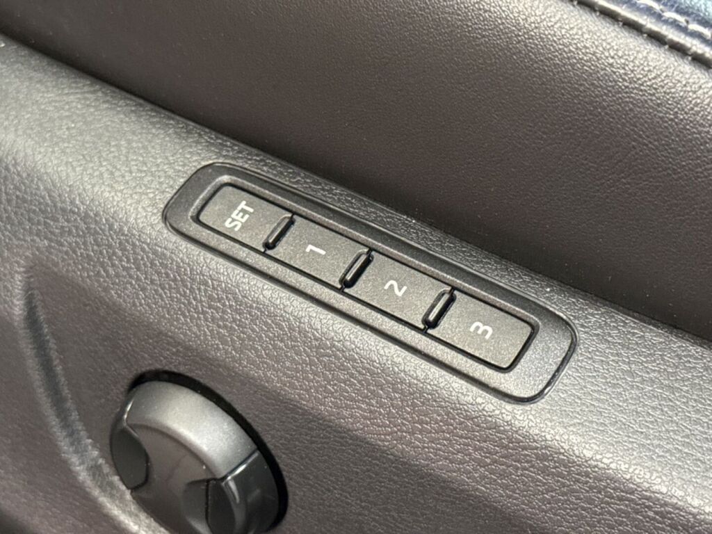Skoda Superb 2023 Harmaa