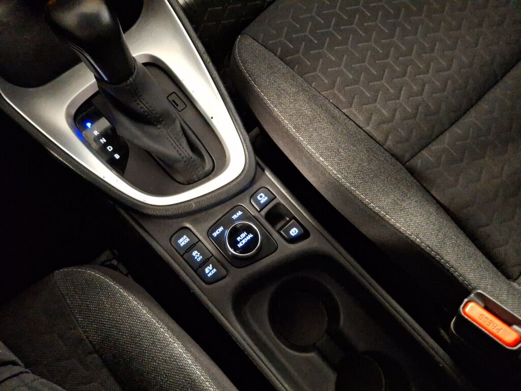 Toyota Yaris Cross 2023 Valkoinen