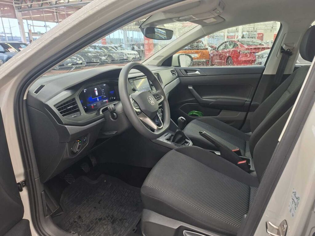 Volkswagen Taigo 2023 Harmaa