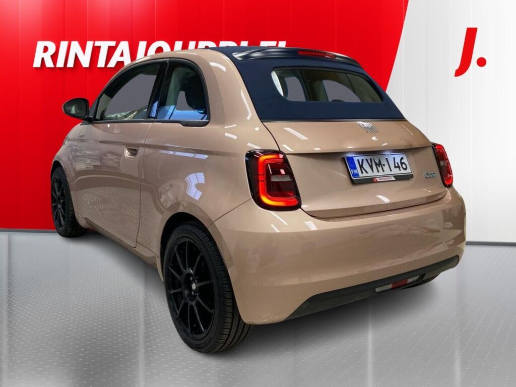 Fiat 500e 2025 Sininen