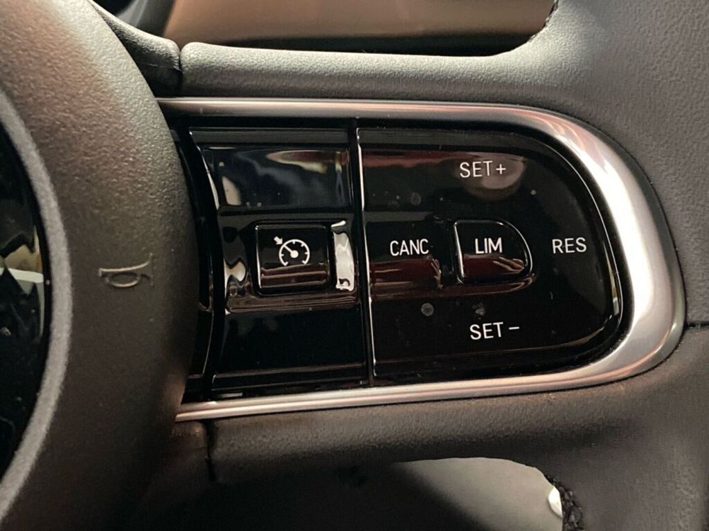 Fiat 500e 2025 Sininen