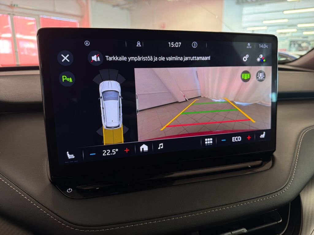 Skoda Enyaq 2023 Punainen
