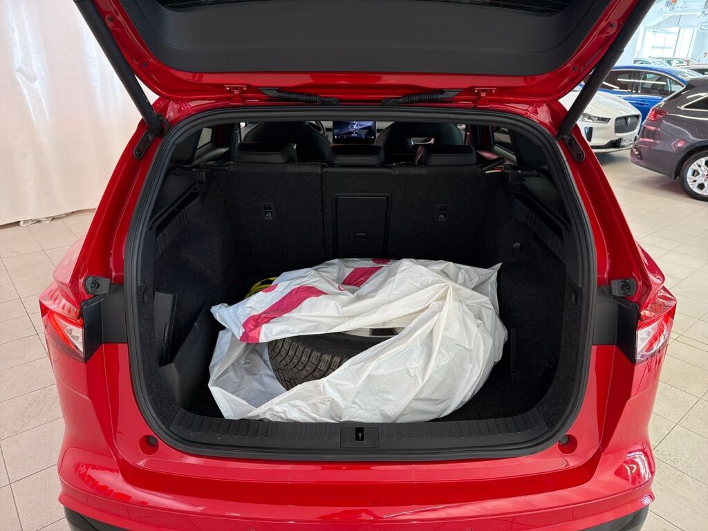 Skoda Enyaq 2023 Punainen