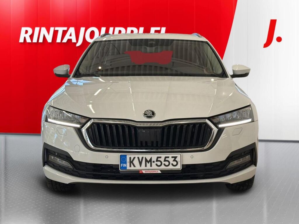 Skoda Octavia 2024 Valkoinen