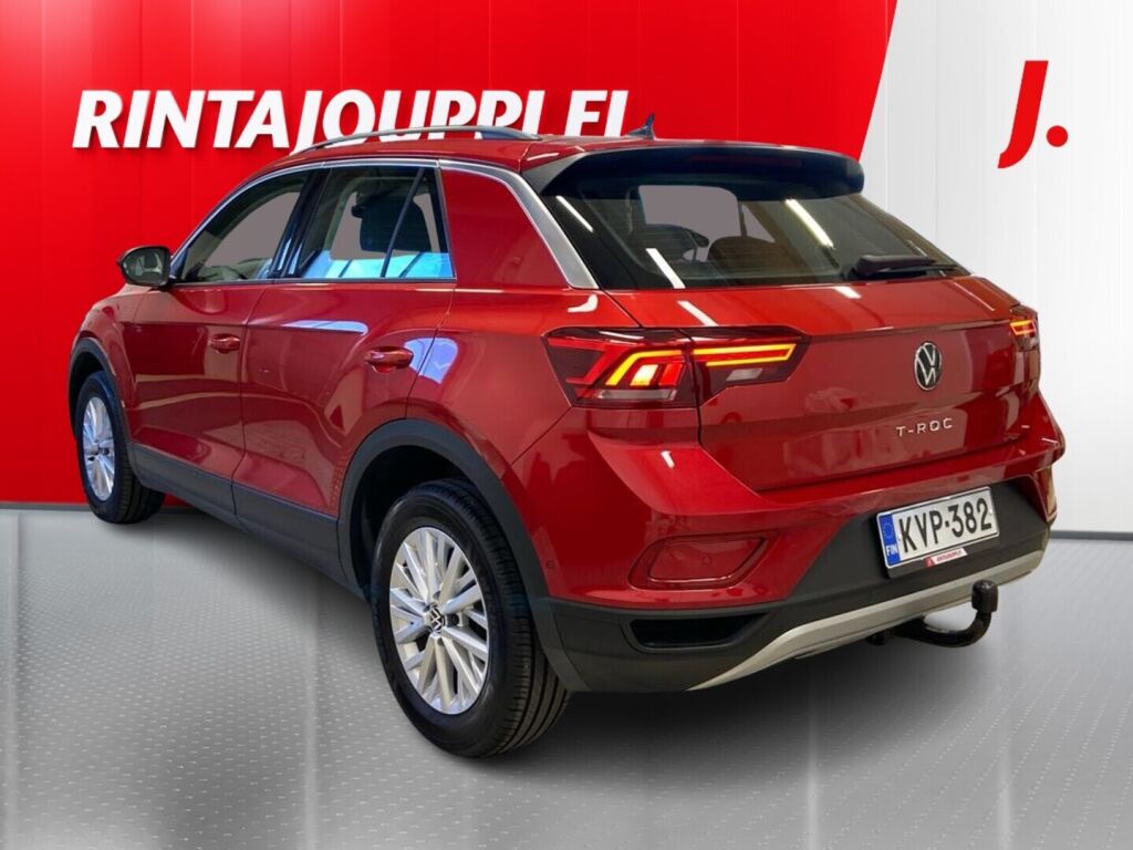 Volkswagen T-Roc 2023 Punainen