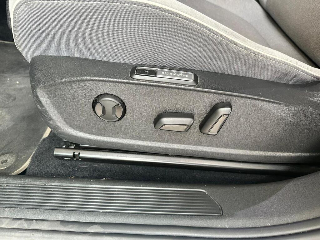Volkswagen ID.3 2021 Valkoinen