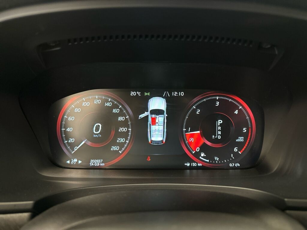 Volvo V90 Cross Country 2017 Musta