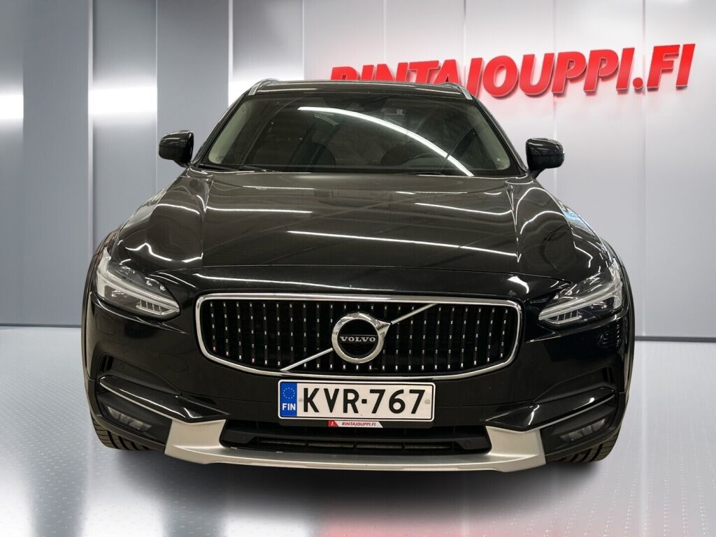 Volvo V90 Cross Country 2017 Musta