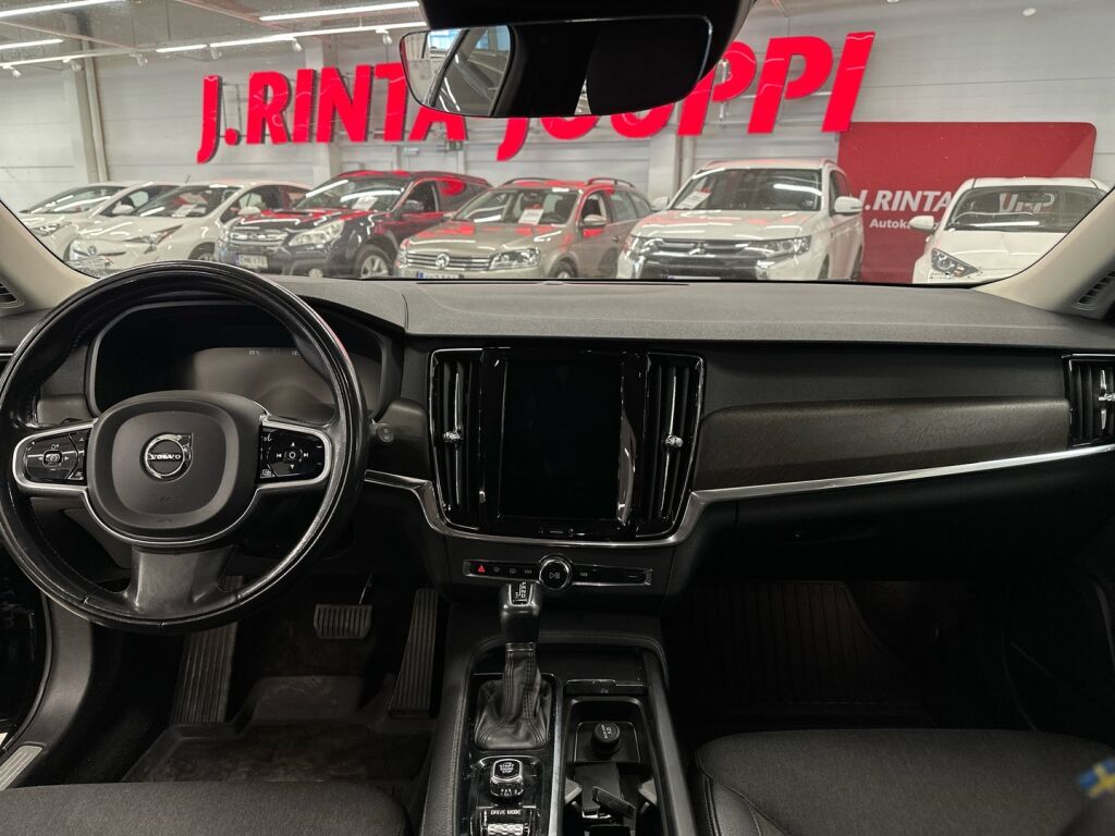 Volvo V90 Cross Country 2017 Musta