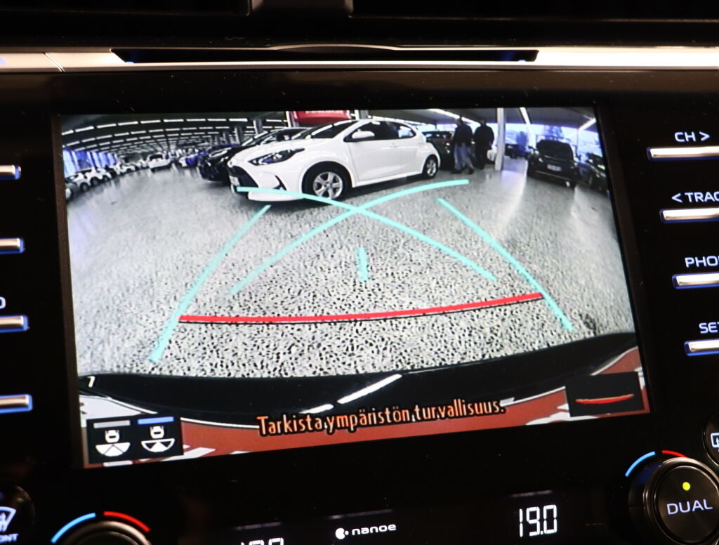 Toyota Camry 2019 Musta