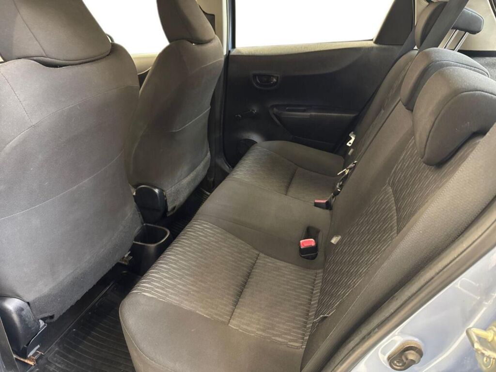 Toyota Yaris 2012 Sininen
