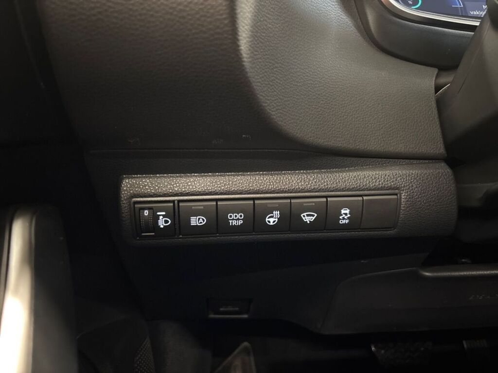 Toyota Corolla 2024 Valkoinen