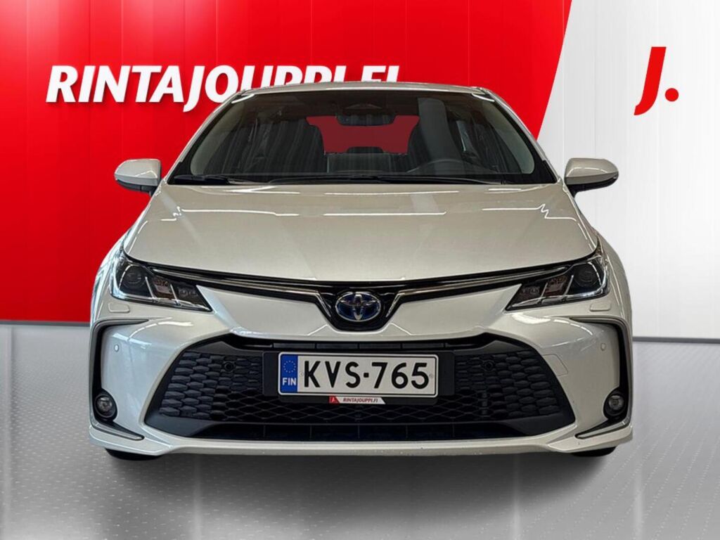Toyota Corolla 2024 Valkoinen